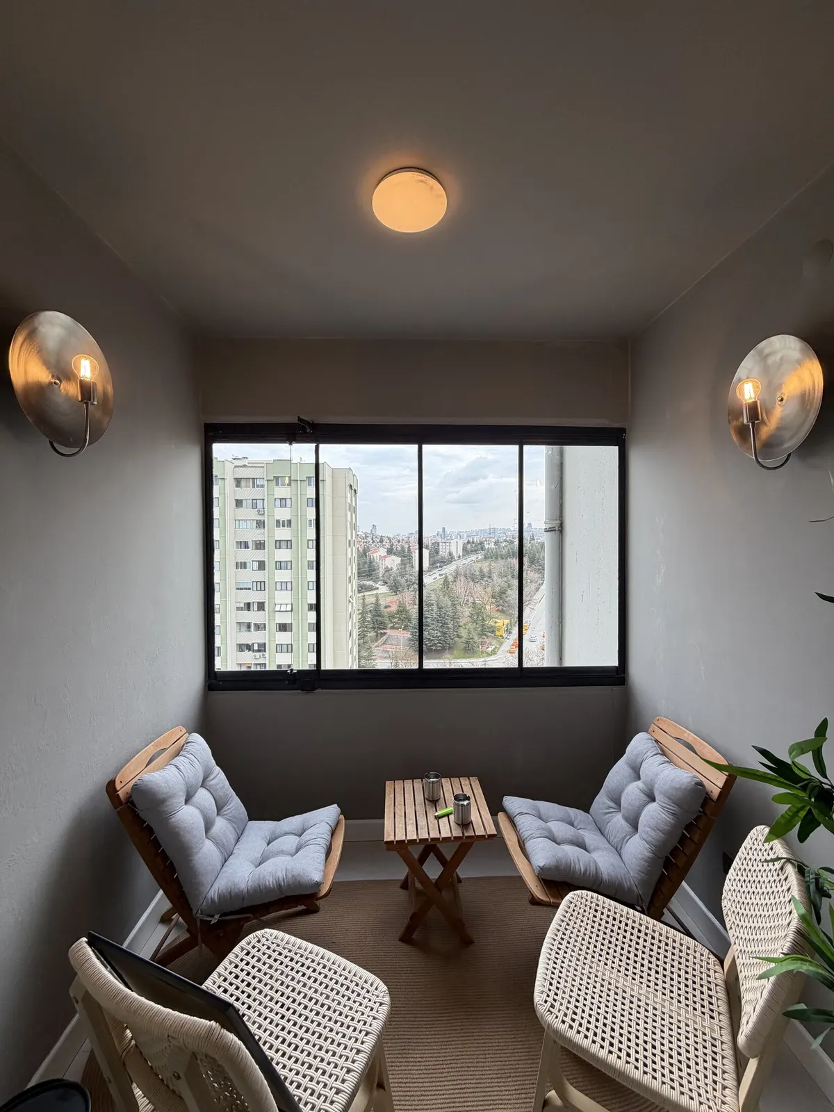 Elhan's Apartment 05